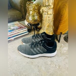 EUC! Men’s Adidas Spike Less Golf Shoes Black/ Gray Size 10 Art EF0689